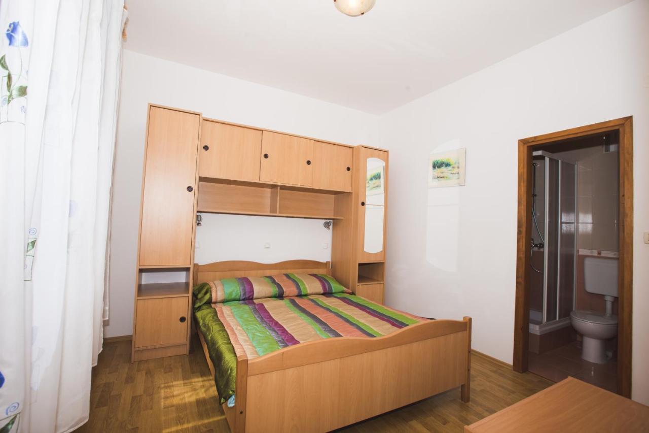 Apartmani Nada & Darko, Kampor, Rab, Hrvatska Eksteriør billede