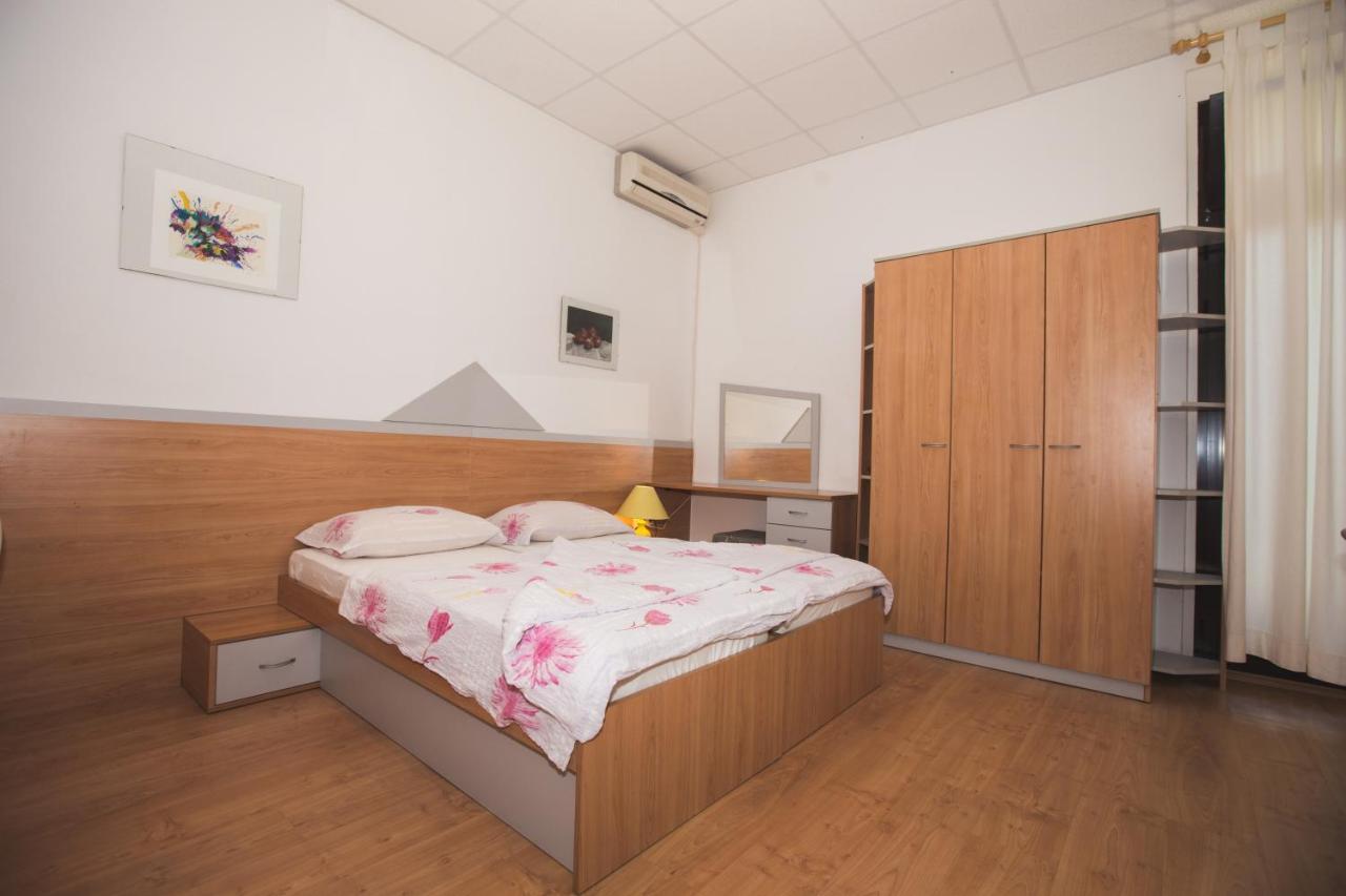 Apartmani Nada & Darko, Kampor, Rab, Hrvatska Eksteriør billede