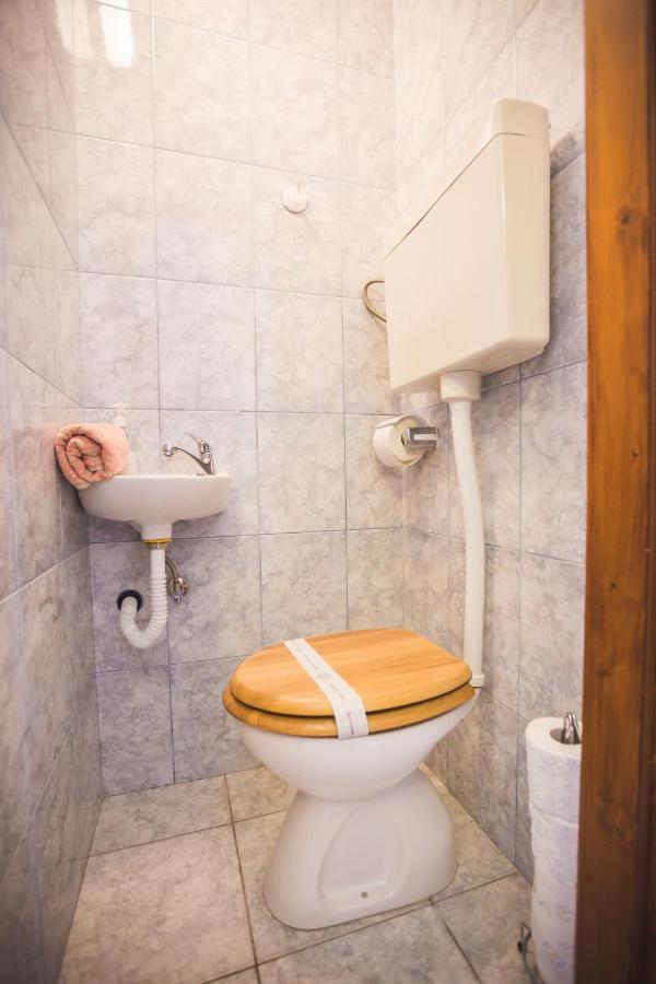 Apartmani Nada & Darko, Kampor, Rab, Hrvatska Eksteriør billede